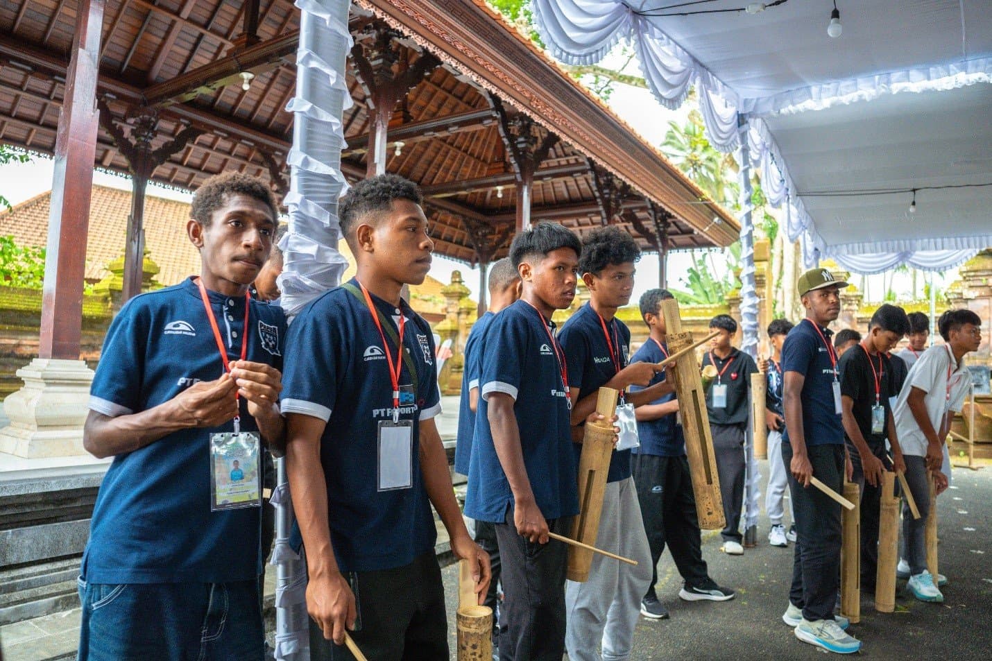 image-mengenal-warisan-budaya-bali-di-desa-adat-carangsari