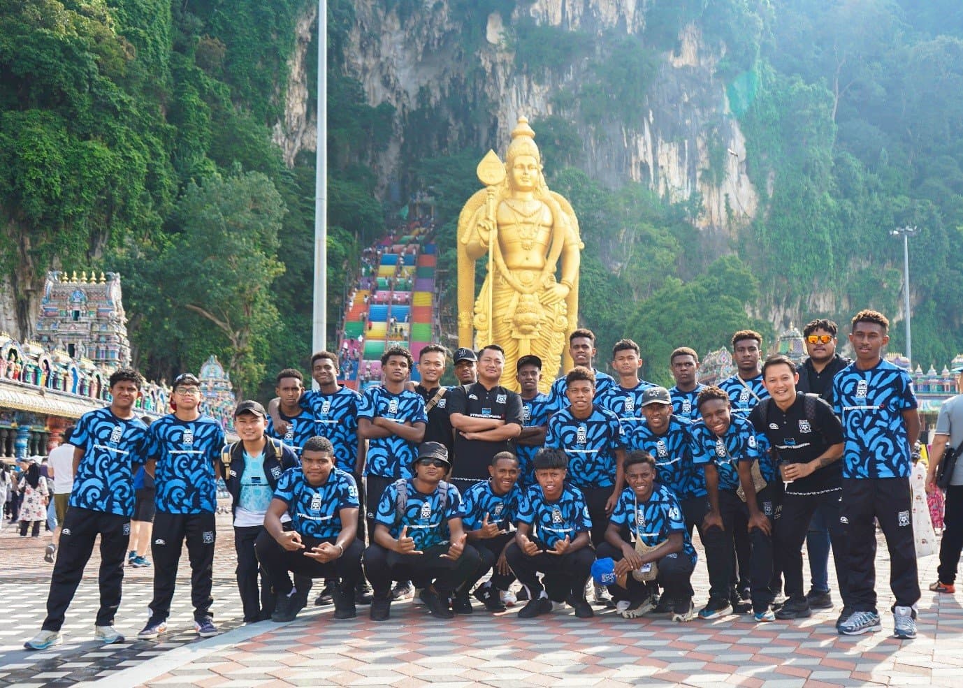 image-team-cohesion-membangun-identitas-tim-di-dalam-dan-luar-lapangan