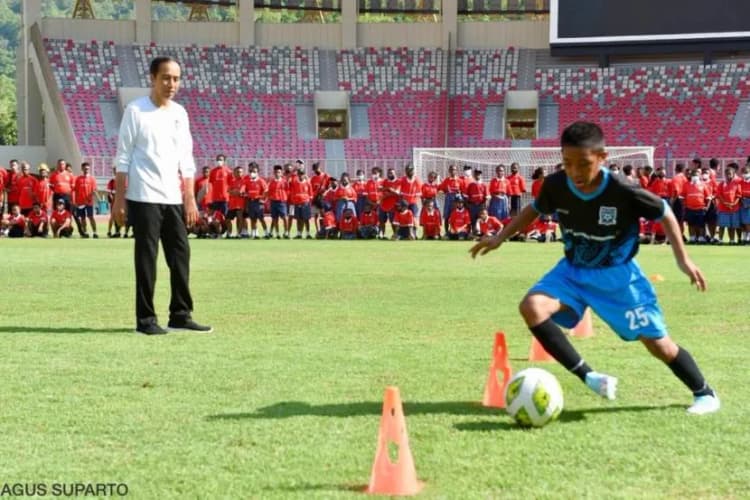 LATIHAN FISIK image